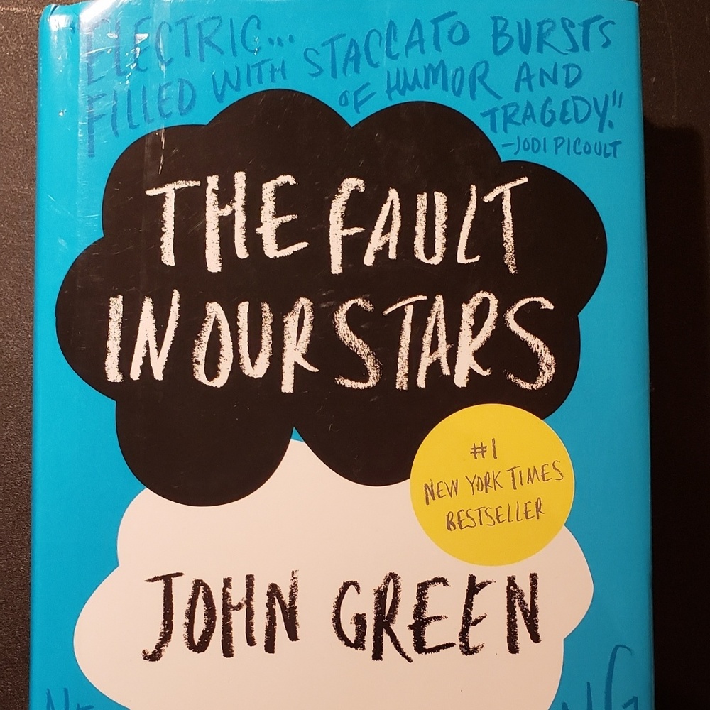 Book THE FAULT IN OUR STARS  John Green